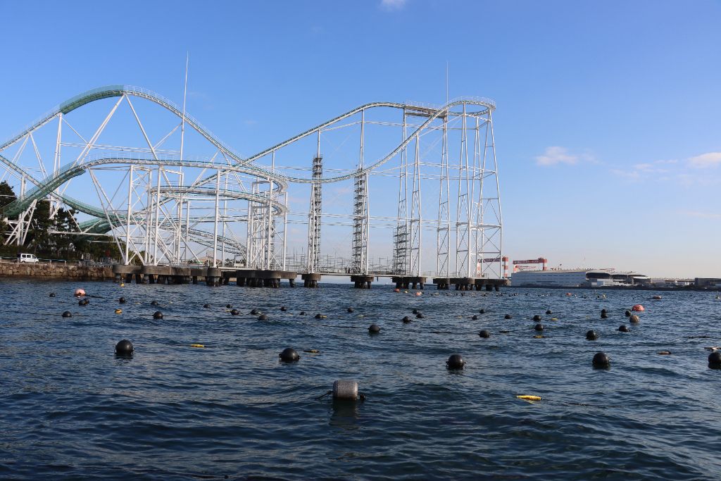 八景島の海と養殖フィールド
